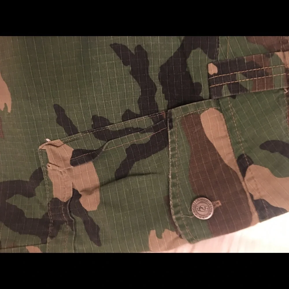 Picasso Style camouflage mini